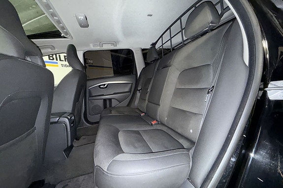 Volvo XC70 11 of 27