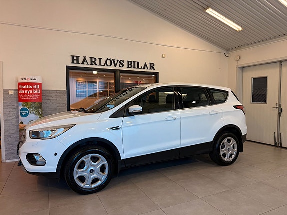 Ford Kuga 3 of 22