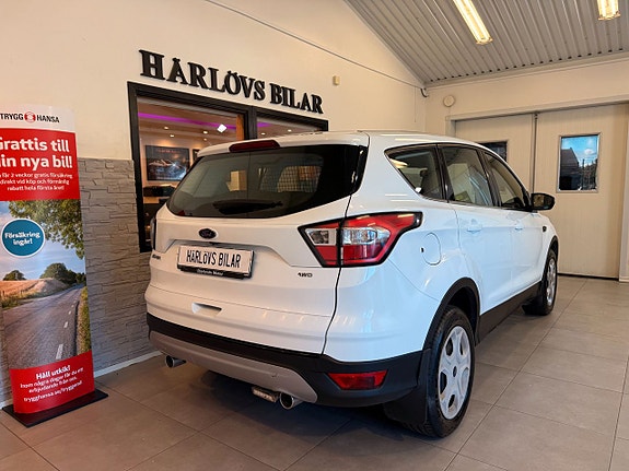 Ford Kuga 11 of 22
