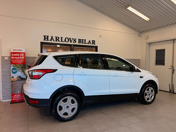 Ford Kuga 6 of 22