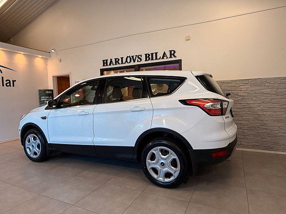 Ford Kuga 5 of 22