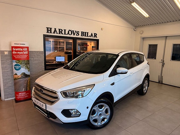 Ford Kuga 10 of 22