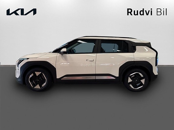 Kia EV3 2 of 5
