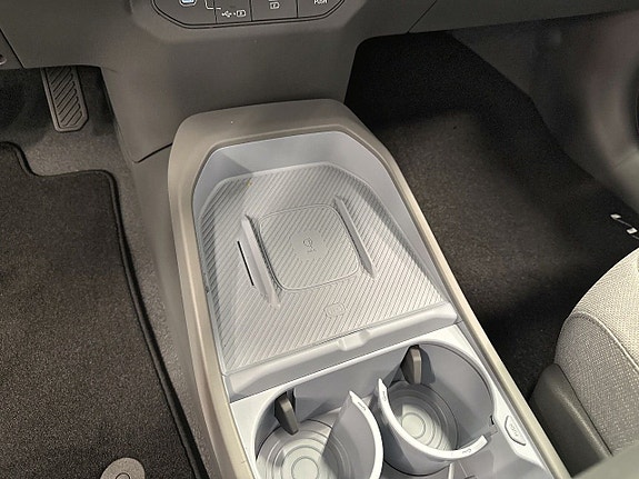 Kia EV3 14 of 20