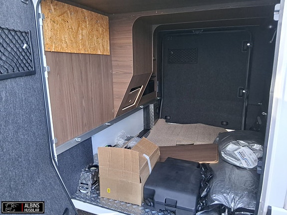 Hymer B 704 SL / Automat / Hydrauliska stödben 5 of 21