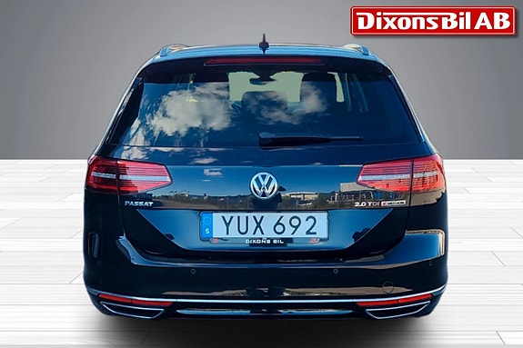 Volkswagen Passat 20 of 21