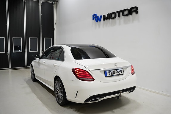 Mercedes-Benz C220 d 4 of 5