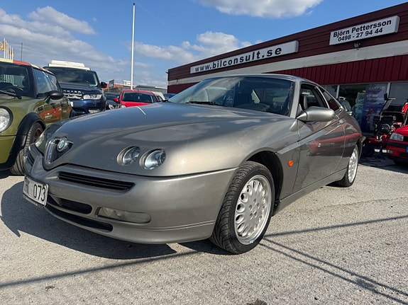 Alfa Romeo GTV