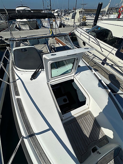 Aquador 25 DC 4 of 12