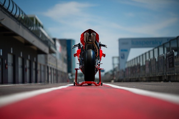 Ducati Panigale  V4 R *NYHET* 3 of 6