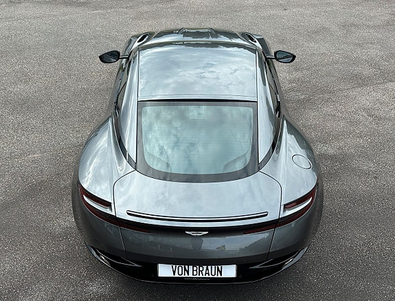 Aston Martin DB11 5 of 5