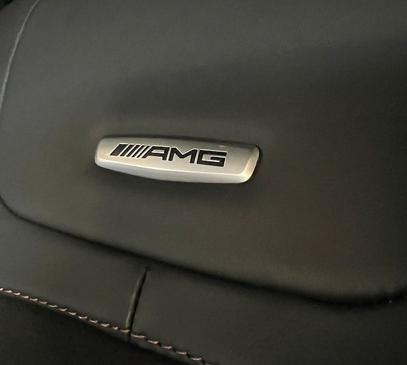 Mercedes-Benz CLS53 20 of 23