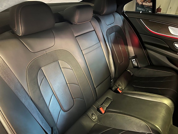 Mercedes-Benz CLS53 14 of 23