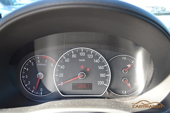 Suzuki SX4 12 of 15