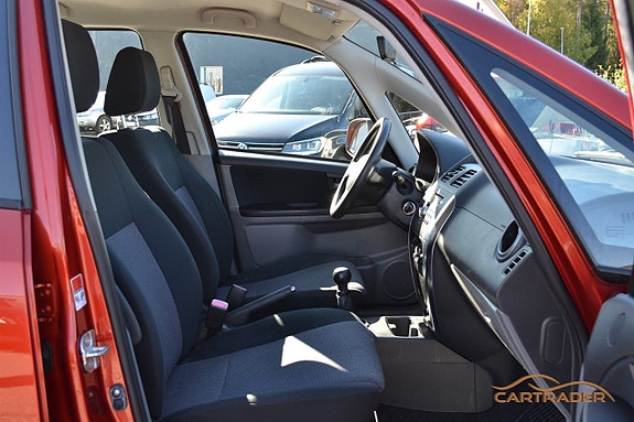 Suzuki SX4 9 of 15
