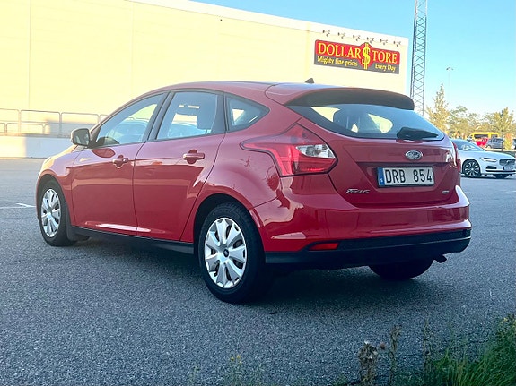 Ford Focus 4 of 5