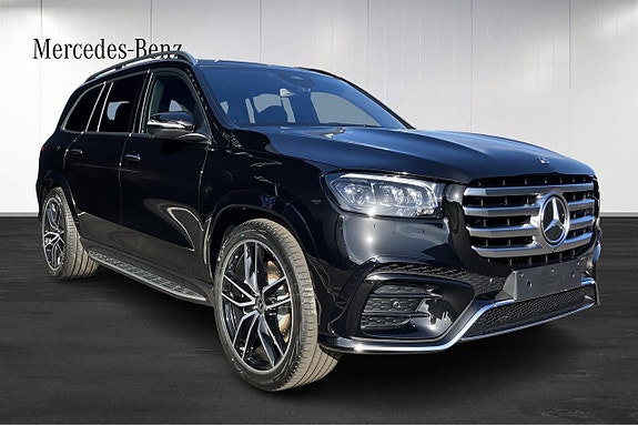 Mercedes-Benz GLS450 d 2 of 27