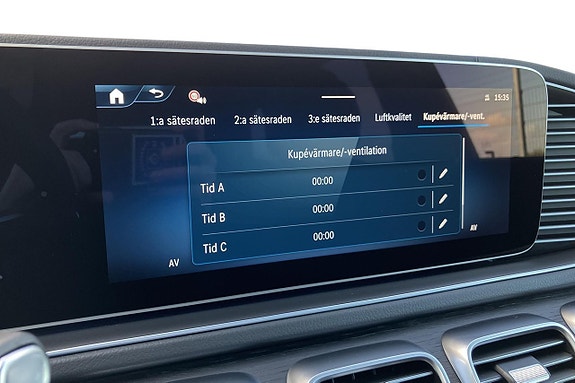 Mercedes-Benz GLS450 d 18 of 27