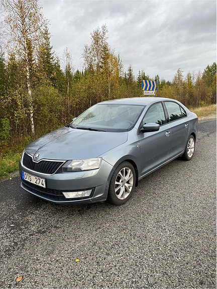 Skoda Rapid 7 of 8
