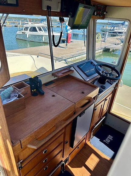 Targa 27 FLY - Volvo Penta KAD 44 11 of 12