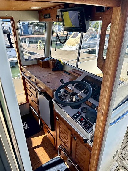 Targa 27 FLY - Volvo Penta KAD 44 8 of 12