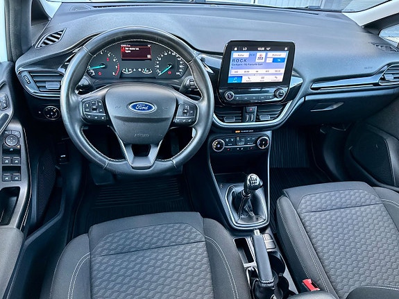 Ford Fiesta 8 of 16