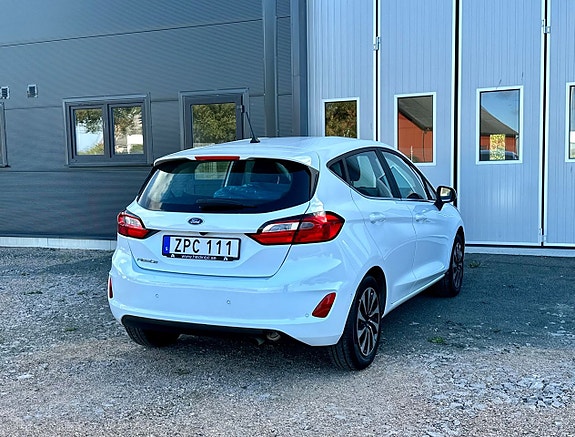 Ford Fiesta 6 of 16