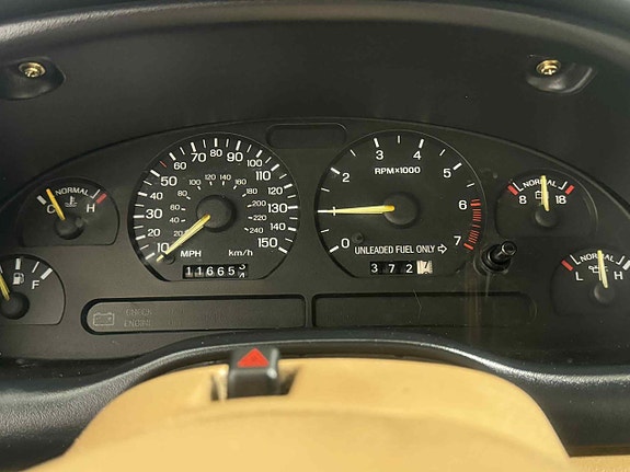 Ford Mustang 12 of 12