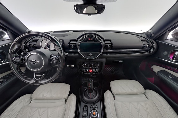 MINI Clubman Cooper 13 of 25
