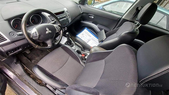 Mitsubishi Outlander 6 of 7