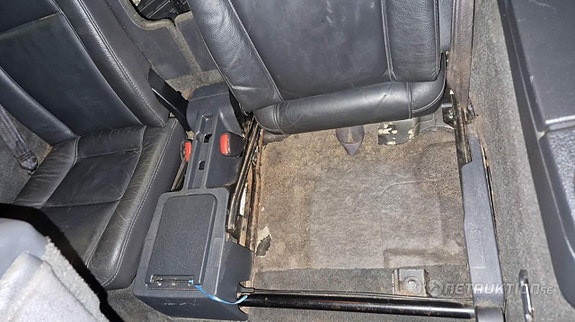 Volvo XC90 5 of 8