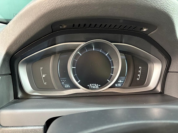 Volvo S80 7 of 25