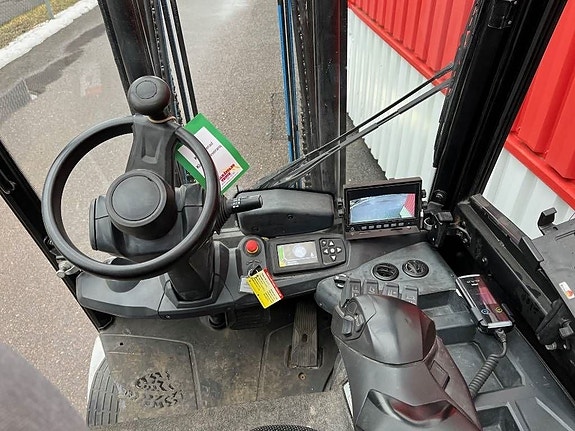UniCarriers MX30 4 of 4