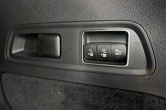 Mercedes-Benz GLS450 d 21 of 21