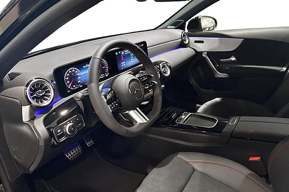 Mercedes-Benz A250 e 6 of 11