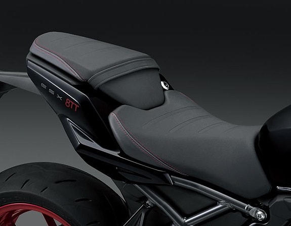 Suzuki GSX-8TT - NU I BUTIK! 5 of 8