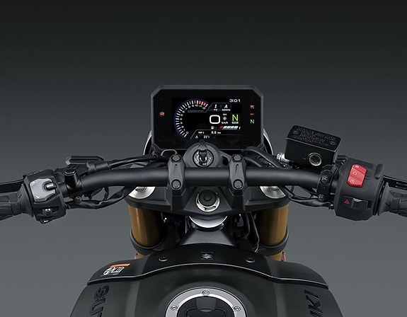Suzuki GSX-8T - NU I BUTIK! 7 of 13