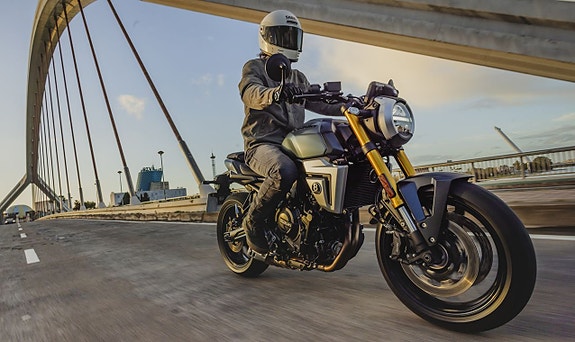 Suzuki GSX-8T - NU I BUTIK! 8 of 13