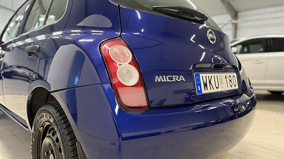 Nissan Micra 12 of 18