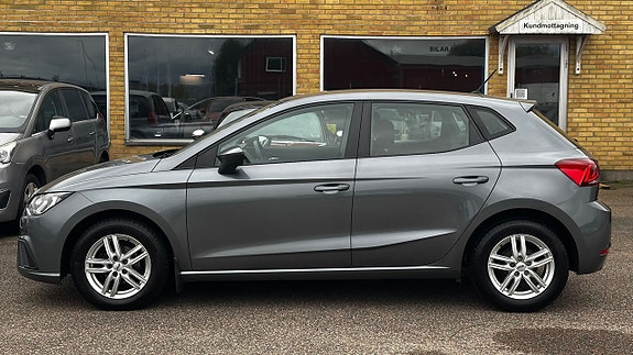 Seat Ibiza 2 of 5
