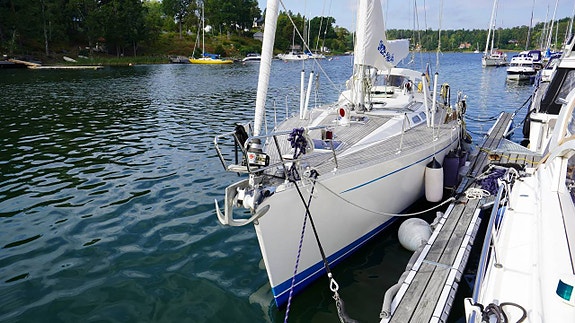 Sweden Yachts 45 / 2000 2 of 5