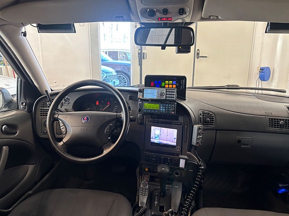 Saab 9-5 13 of 24
