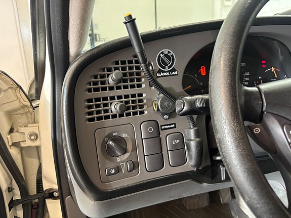 Saab 9-5 18 of 24