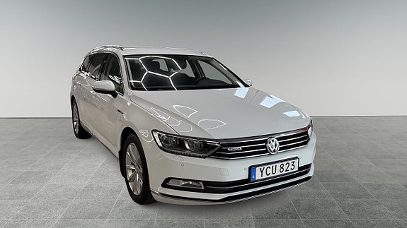 Volkswagen Passat 3 of 5