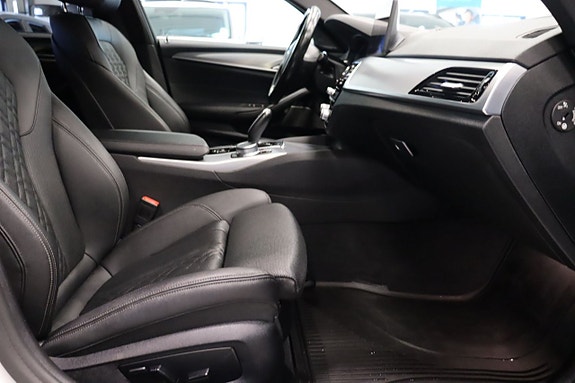 BMW 520 10 of 26