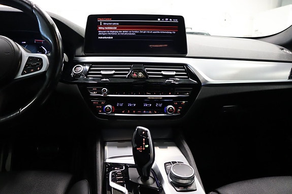 BMW 520 15 of 26