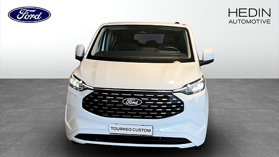 Ford Tourneo Connect 8 of 12