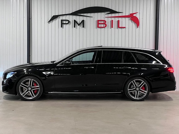 Mercedes-Benz E63 7 of 27