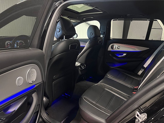 Mercedes-Benz E63 22 of 27