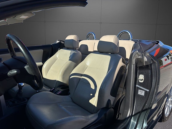 Peugeot 207 9 of 19